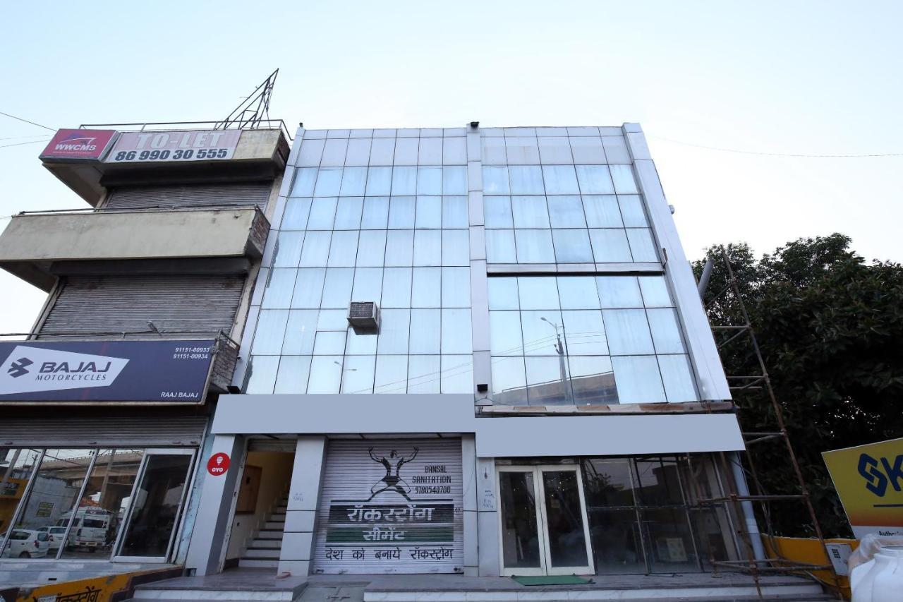 Oyo 9159 皇家伍德斯拉克酒店 Zirakpur 外观 照片